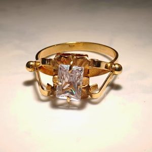 ANILLO CHATÓN ESPAÑOL CUADRADO GARRA